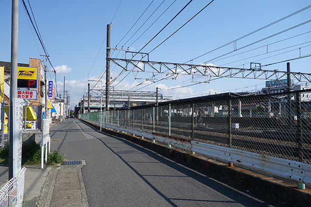 JR総武本線 幕張駅