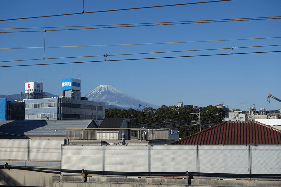 東海道・山陽新幹線「ひかり513号」の車窓