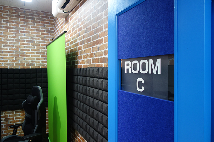 ROOM C